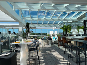 Photo n°29 de 7ième ciel - Restaurant panoramique à Arras (Bar lounge)