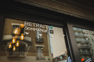 Photo n°22 de TOUCHE FINALE - Vitres Teintées auto & bâtiment à Sartrouville (Prestataire spécialisé dans les vitres teintées)