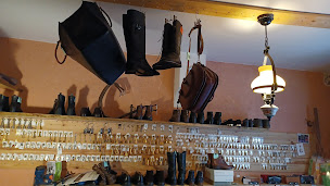 Photo n°2 de Cordonnerie Caluire et cuirs à Caluire-et-Cuire (Cordonnier)