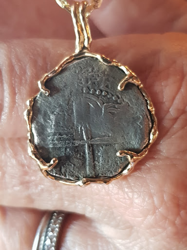 Key West Treasure Chest - Thumbnail