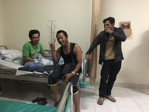 Rumah Sakit Umum Multazam Medika, Author: Apri Priyanto