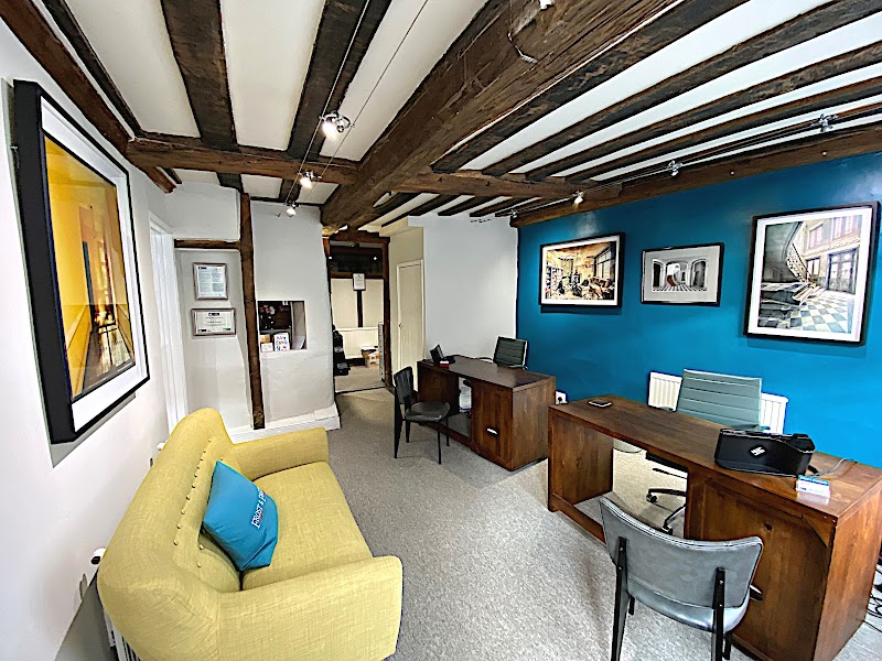 Frost & Partners photo 3