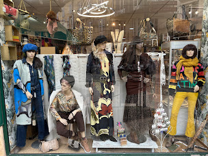 Photo n°4 de L’Echoppe à Sarlat-la-Canéda (Magasin de vêtements pour femmes)