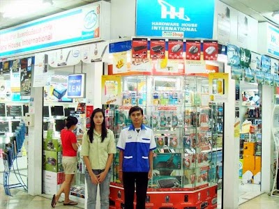 Electronics Store