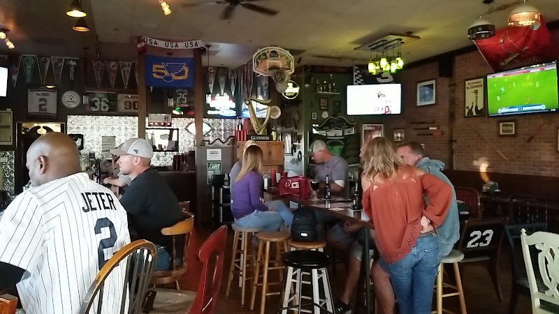 Hattrick's Irish Sports Pub in O'Fallon