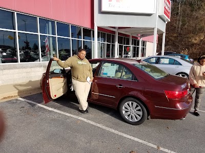 Photos of AUTO Advantage