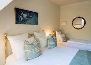 Photo n°53 de Domaine de Bize Mirepoix Manoir & Appartements - Vacances - Séminaires - Mariages - Gîte de groupe Ariège Occitanie à Mirepoix (Lieu de mariage)