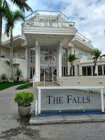 Photos of Falls hotel