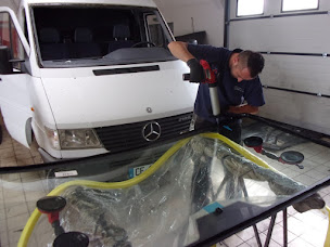 Photo n°5 de OuiGlass Dinan | Réparation Pare-Brise à Lanvallay (Service de réparation de pare-brise)