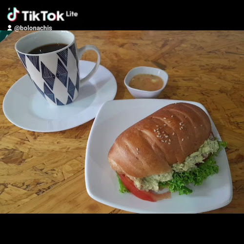 Opiniones de BOLONACHIS - Restaurante, Desayunos, Bolón, Tigrillo en Sangolqui - Restaurante