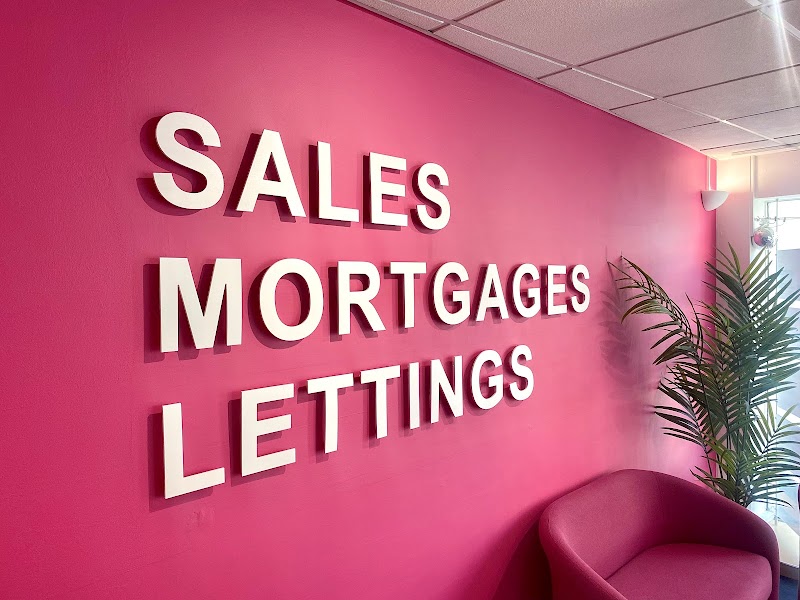 Town and Country Estates photo 2