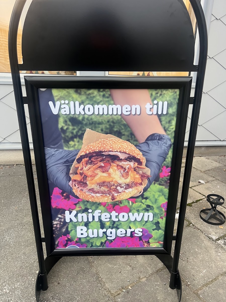 Knifetown Burgers — photo 3