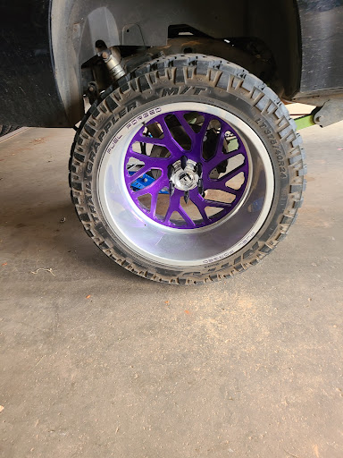 Walker Tire - Visual