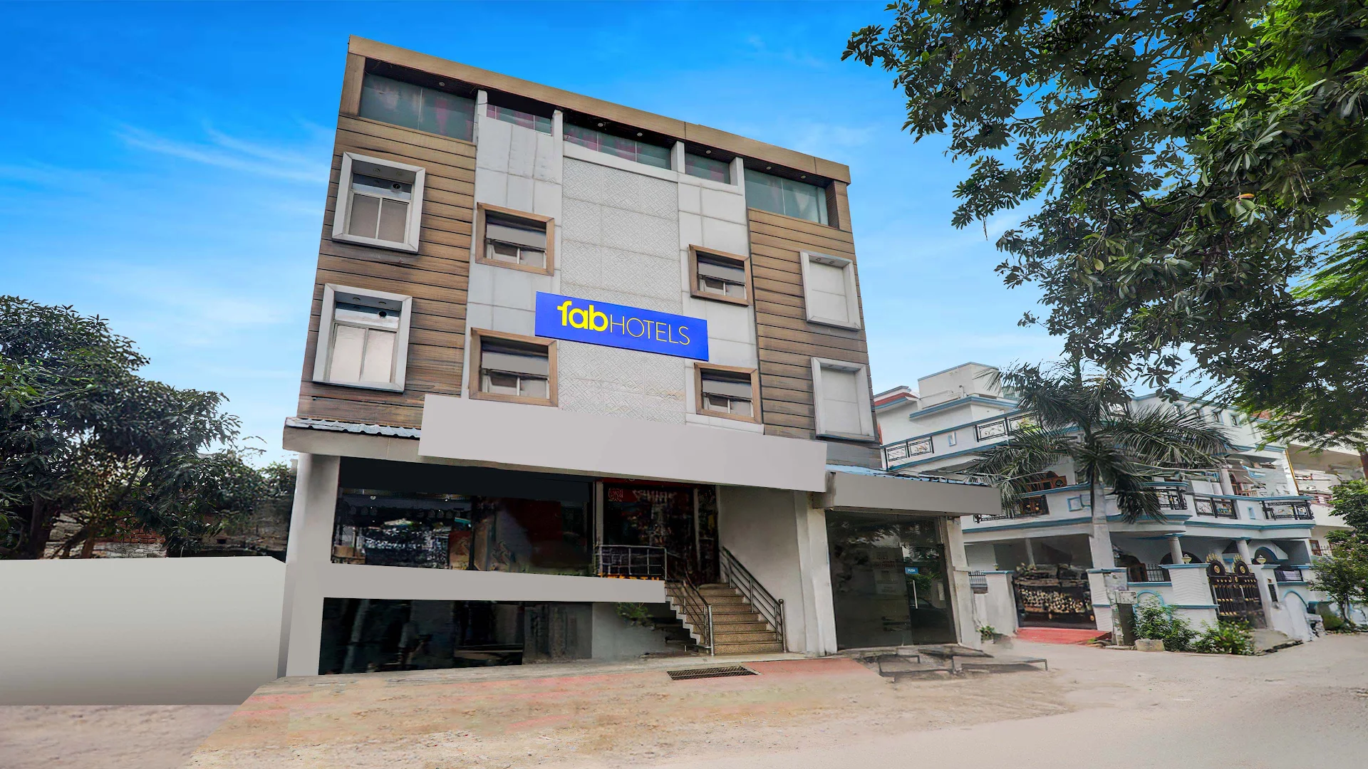 Via Travellers - Hotel in Gomti Nagar, Lucknow