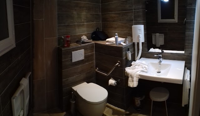 Best Western Hotel Rives de Paris La Defense