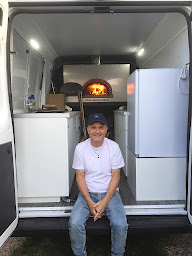 Photo n°11 de Pizza Flo, food truck événementiel à Anizy-le-Grand (Pizzas à emporter)