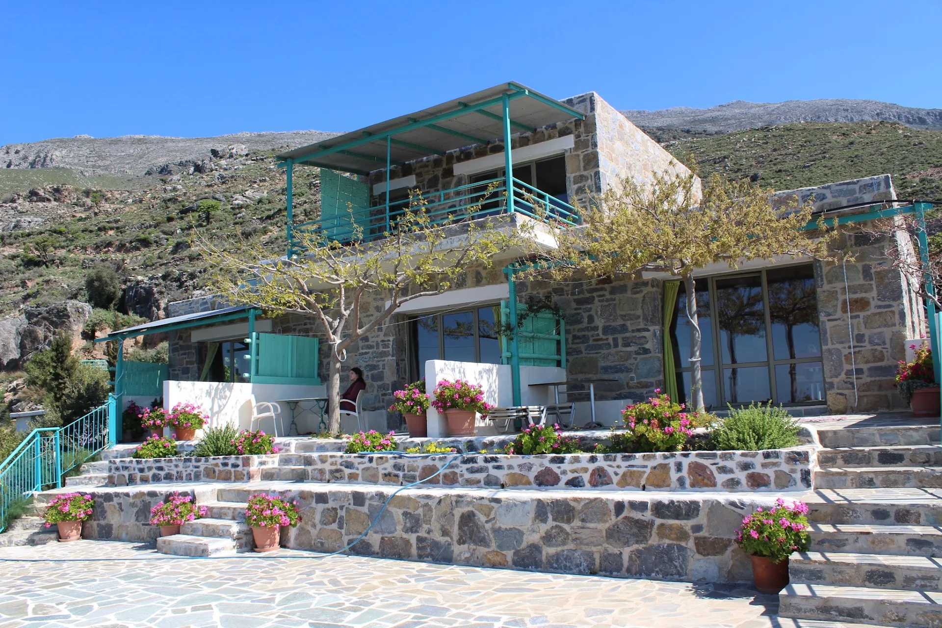 ''Stavio'' Stone houses for holidays