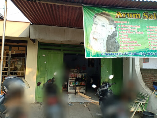 Arum Salon