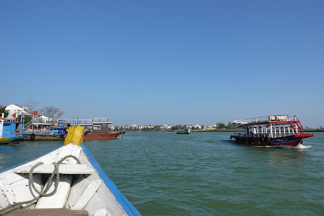 Nguyen Hoang Pier