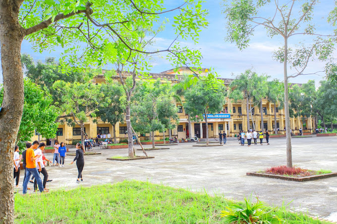 Trường THPT Hợp Thanh
