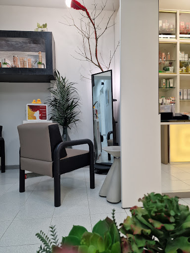 Parrucchiere Marcello - Salone L'oreal Professionnel e Kerastase
