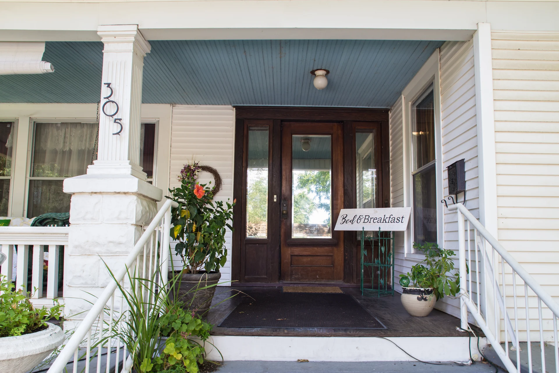 Delano Bed and Breakfast