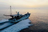 游漁船－奏羅翔。