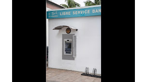 Photo n°1 de Distributeur Saint-Gilles Les Bains - Crédit Agricole à Saint-Paul (Banque)