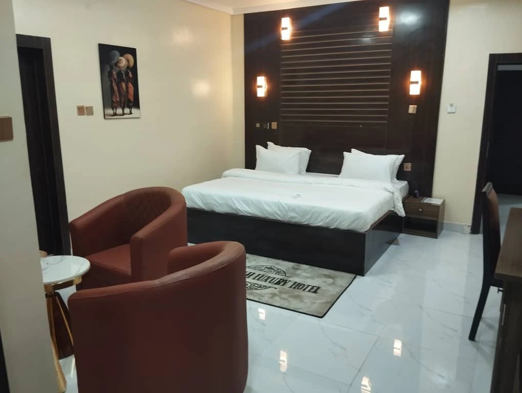 Darminah luxury hotel - Akure ondo state