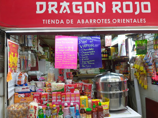 Abarrotes orientales: "El Dragón Rojo"