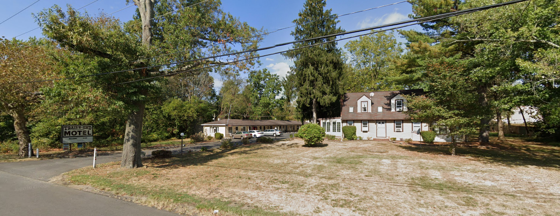 Trails End Motel