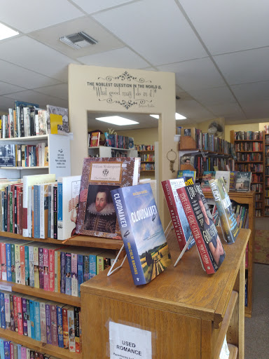 Poor Richard's Book Shoppe - Thumbnail