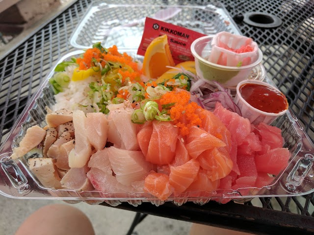 Tom's Sushi House