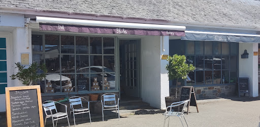 Blades Deli and Bakery - Thumbnail