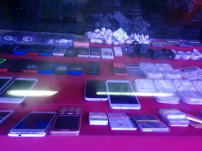 electronics-store