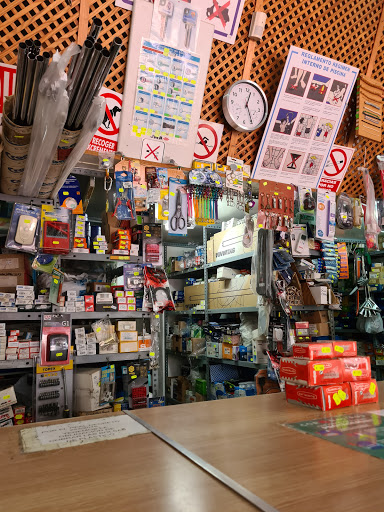 Bonanza Hardware - Visual