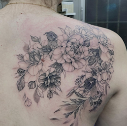 Photo n°20 de L' Ornithorynque Tattoo à Marseille (Tatoueur)