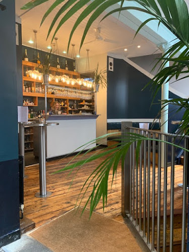 Comments and reviews of The Case Restaurant and Champagne Bar