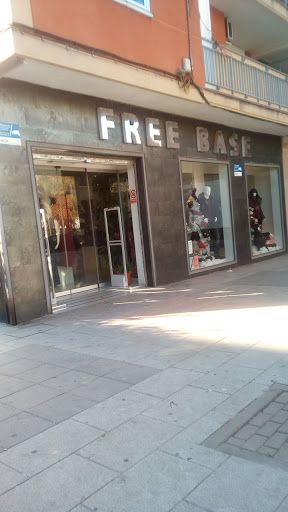 Free Base - Thumbnail