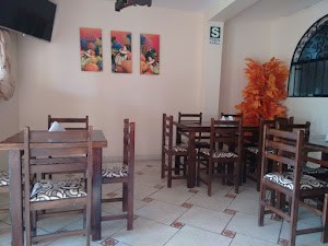 Monterricos pizzeria restaurante 3