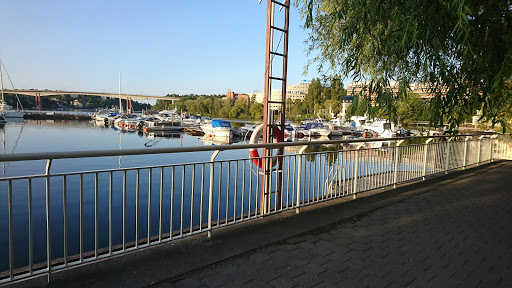 Salong Ahlwijken - Thumbnail