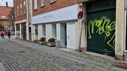 Love Lou Kjoleatelier