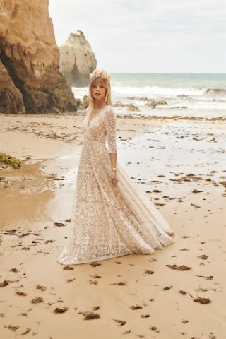 Elizabeth Ayers Bridal Shop