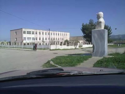 Gjimnazi Hajredin Beqari