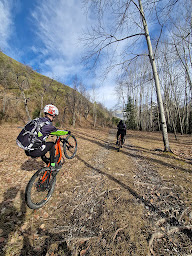 Photo n°7 de VTT EVOLUTION - Votre trip VTT sur mesure ! à Digne-les-Bains (Centre de sports d'aventure)