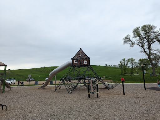 Brophy Park Water Access Parking - Thumbnail