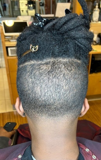 Exquisite Touch Barbershop - Thumbnail