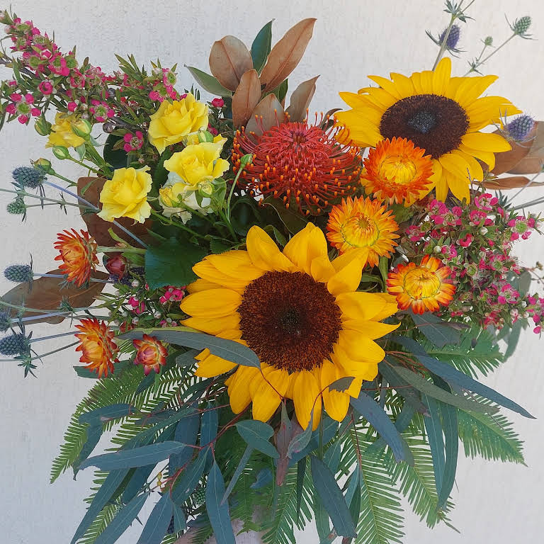 Flowers Scent With Love Florist and gift shop in Kallangur