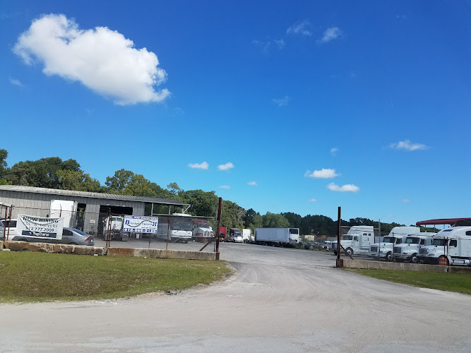 On Site Truck Maintenance