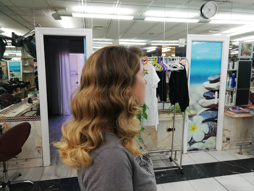 Peluquería Elisa Moreno - Estilista del cabello - Thumbnail